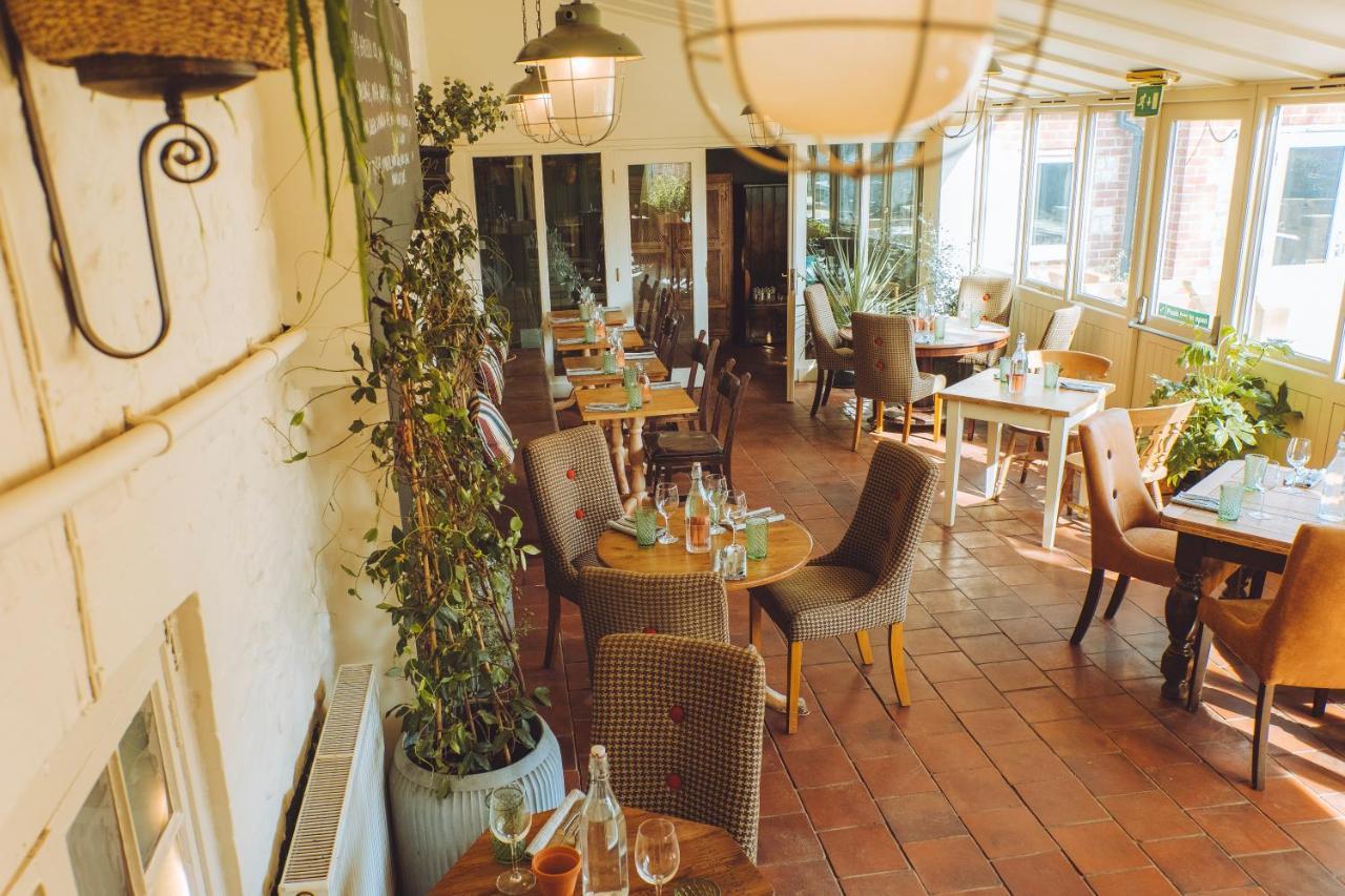 The Gin Trap Inn Ringstead  Eksteriør billede